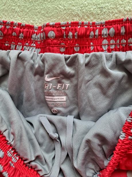 Kratasky nike sportove 13e, nike,xs