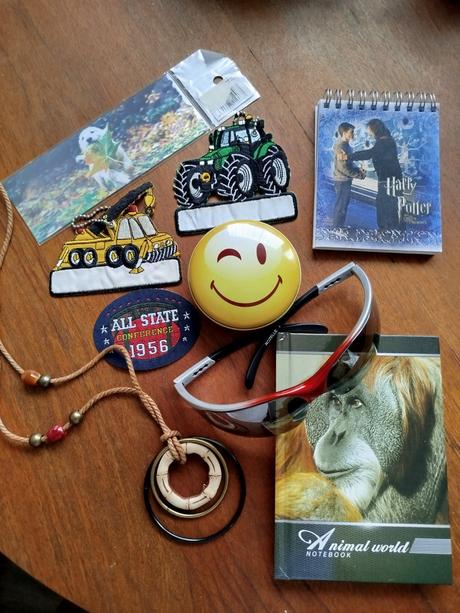 Okuliare, zápisník, 