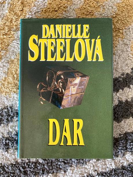 Dar danielle steelová (1998), 