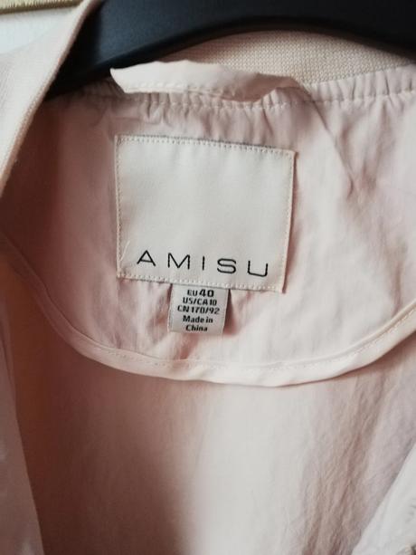 Ružovkastá bombera l/40, amisu,l