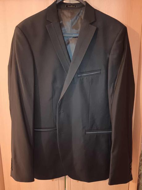 Čierne sako fit slim velmi dobrý stav, xl