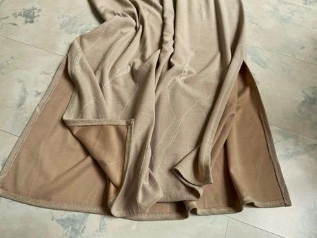 Perfektná sukňa, xl