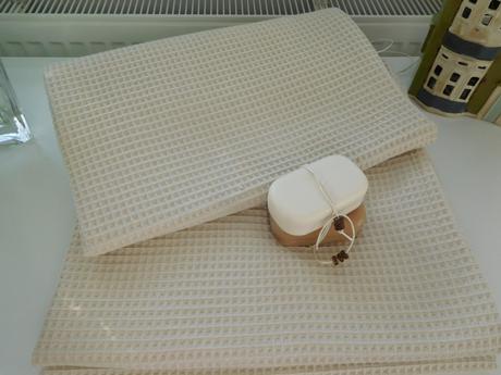 Vaflová bavlna - uteráky-140 x 70 cm, nové, 