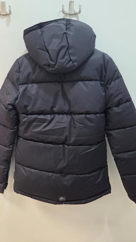 Zimná čierna bunda c&a, c&a,146