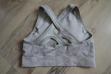 Športový top gymshark, s