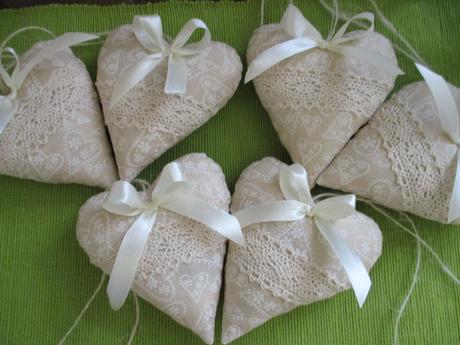 Vyparádené srdiečka s levanduľou,