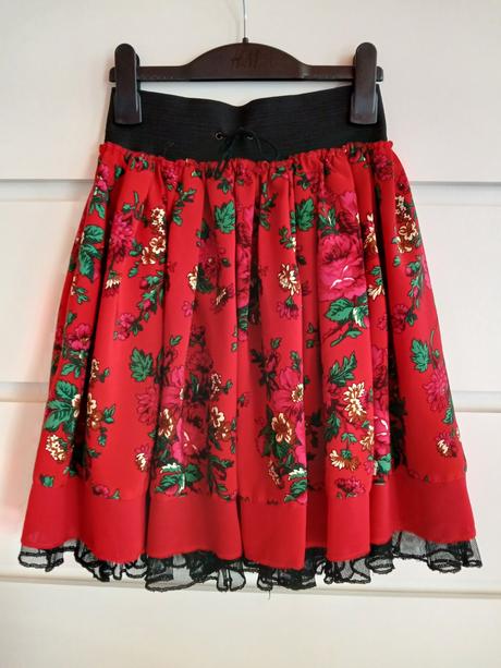 Kvetinove sukne folk - velk.36 a 38, 36