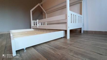 Detská drevená posteľ domček s prístelkou, šírka (cm): 80,dĺžka (cm): 180