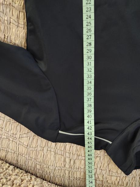 Predám chlapč. macron mikinu vo veľ. 3xs, 122