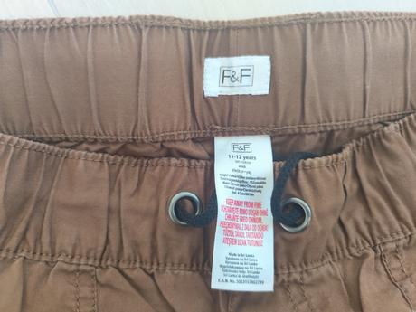 Predám kapsacove nohavice, f&f