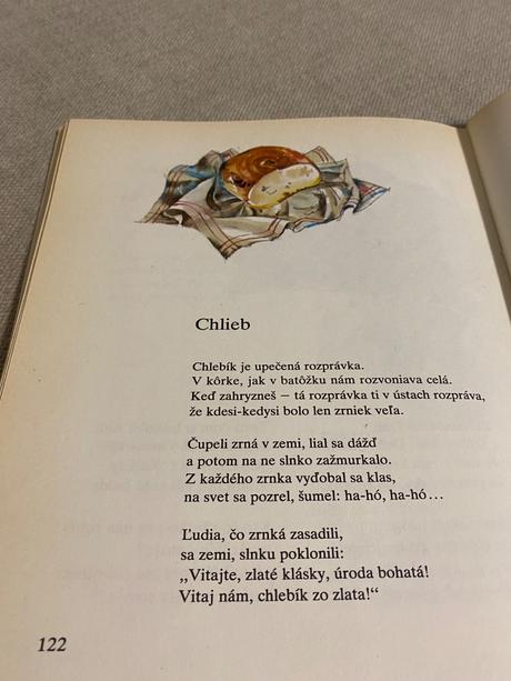 Stará krásna retro kniha nezábudky krista bendová,