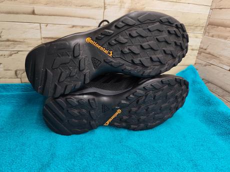 Adidas 40 - dámske gore-tex čierne topánky, adidas,40