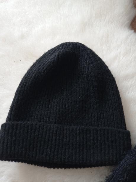 Uzasna stylova ciapka c&a uni velkost top stav. ma, c&a