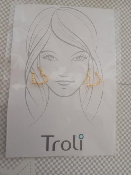 Dievčenské náušnice, 