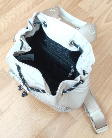 Taška- vak- crossbody tatuum,