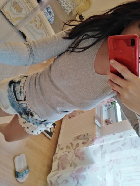 Sivy vrubkovany natelnik, s