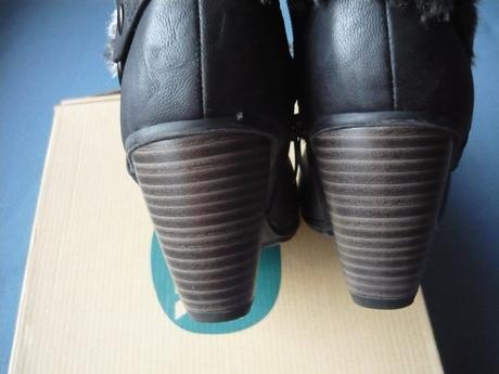 Dámske čižmy, baťa,39