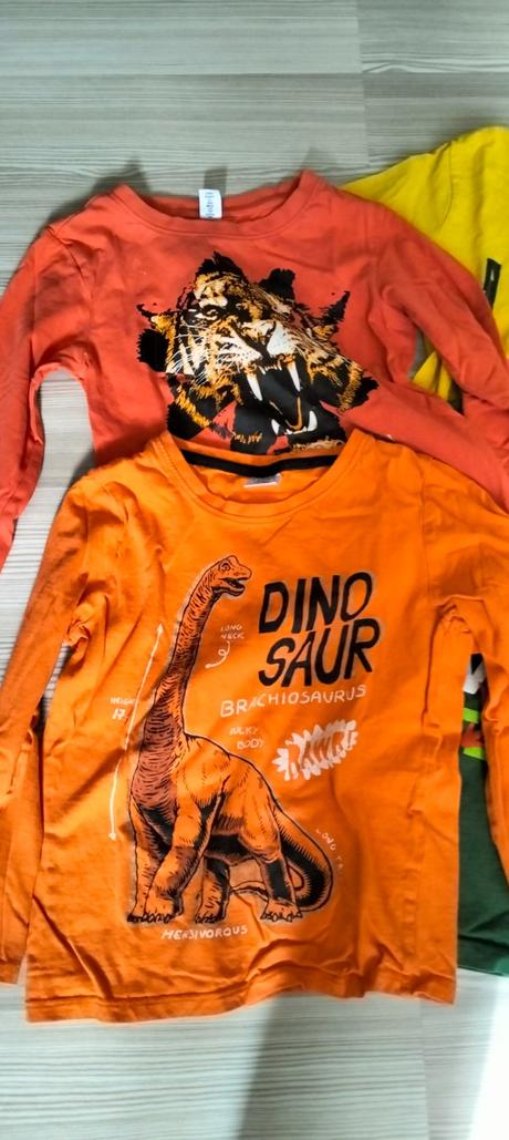 Tričká 17 ks, takko,122