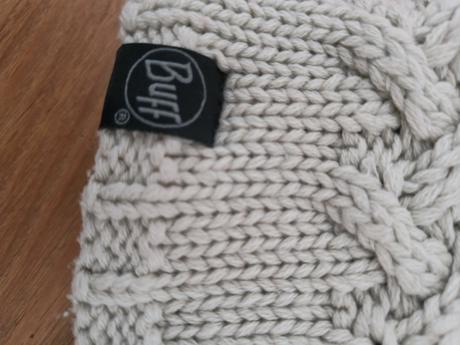 Nákrčník tunel, s