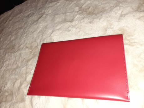 Červená listová kabelka elizabeth  arden, 