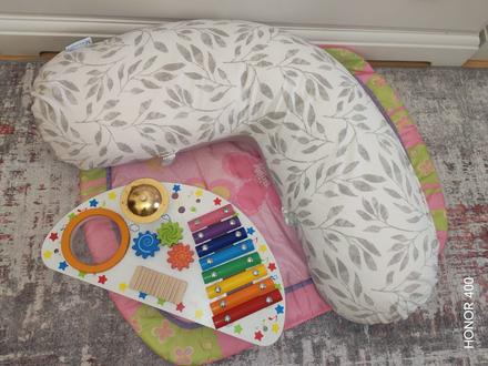 Vankúš na kojenie ingenuity elyse, 