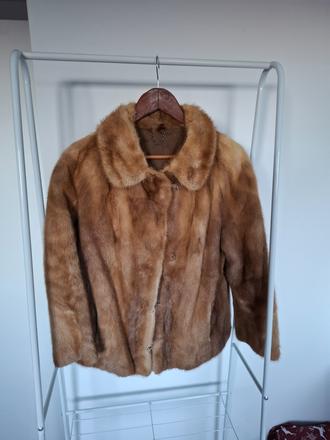 Dámsky kožuch, l