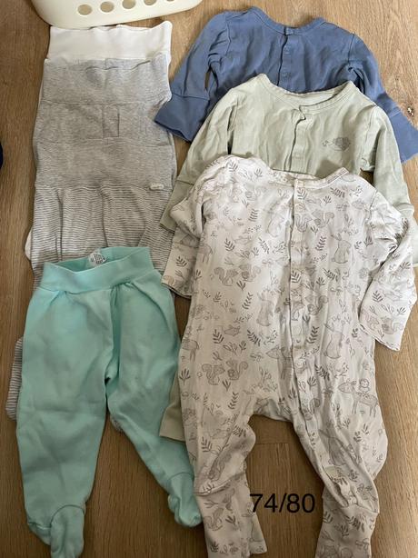 Balik oblečenia 29 kusov, 68–80