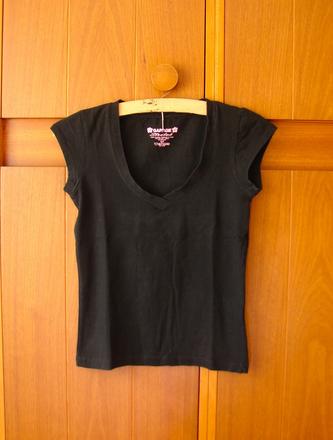 Bavlnené čierne tričko s krátkym rukávom, s