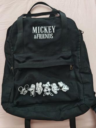 Cierny ruksak mickey - nie skolsky, 