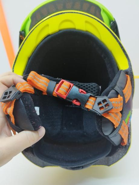 Lyžiarska prilba s okuliarmi blizzard, 