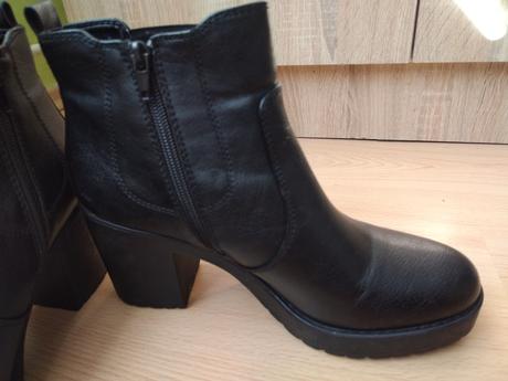 Čierne kotníkové topánky, graceland,40