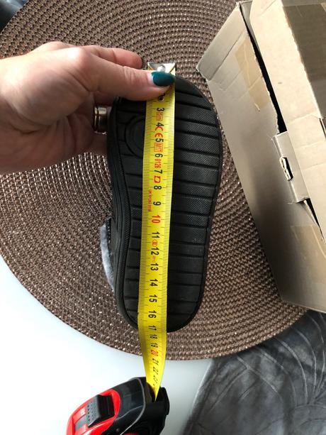 Zateplene topanky, baťa,25