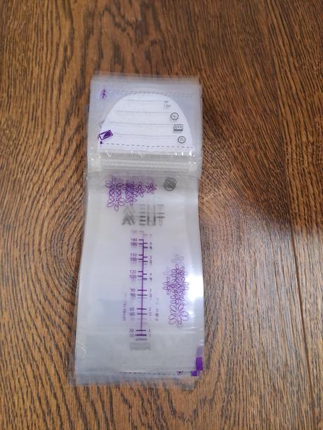 Sacky na uskladnenie materského mlieka, avent