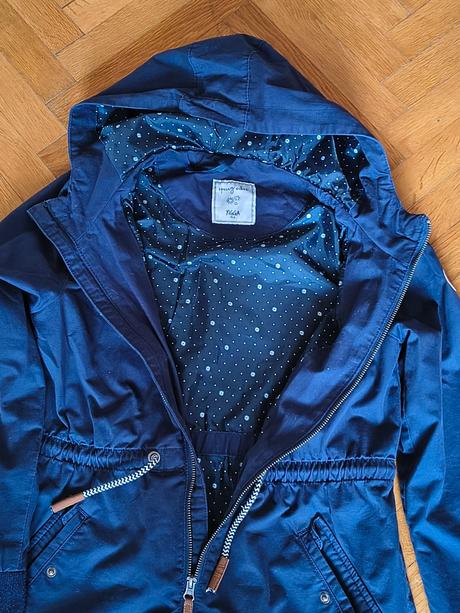 Prechodná bunda, 164