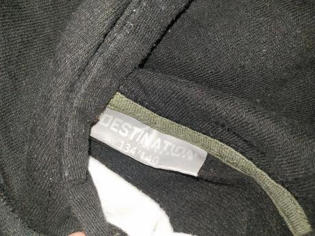 2x mikina dinosaury ..cena spolu, 134