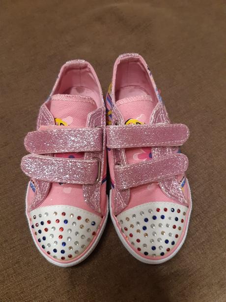 Plátenky s kamienkami, 27