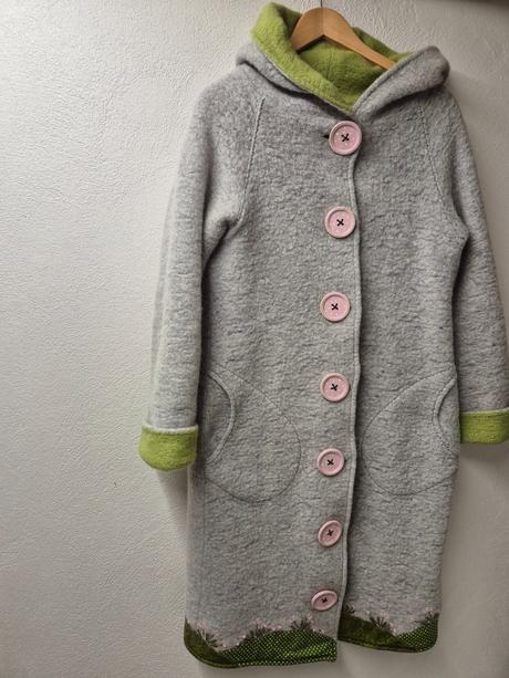 Vlnený kabát zn. makadesign hand made m-l, m