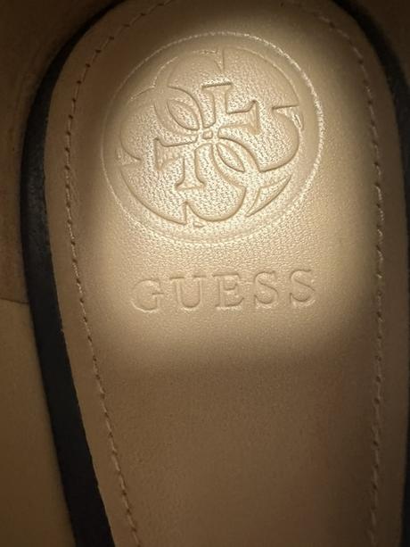 Tmavomodré kožené lodičky zn. guess originál, guess,40