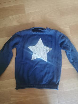 Svetrík blue seven, 104