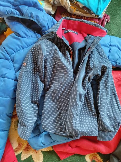 Balíky veci pre chlapca, 104–116