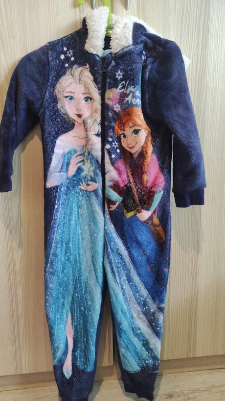 Overal elza, f&f,104