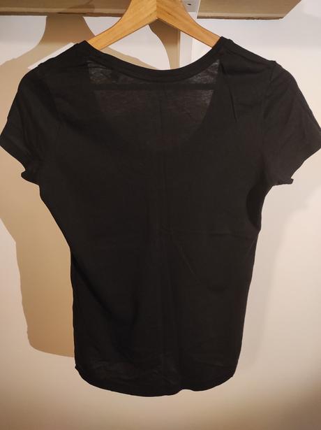 Bavlnené čierne tričko s krátkym rukavom, s