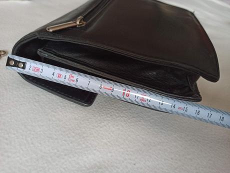 Kožená pánska etua, 