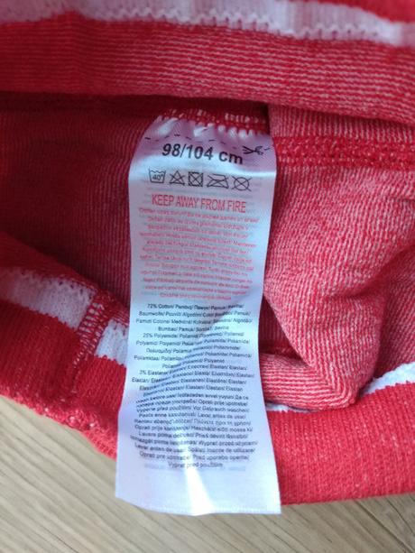 Vianočné pančušky, 98