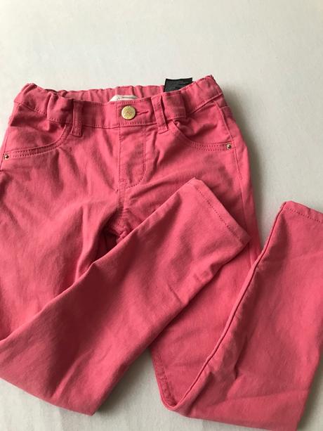 Pohodlne strecove rifle, h&m,110