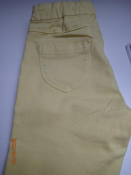 Žlté rifle 128-134, c&a,128