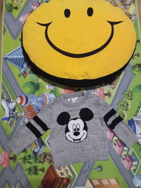 Mickey mouse svetrík sveter, gap,86