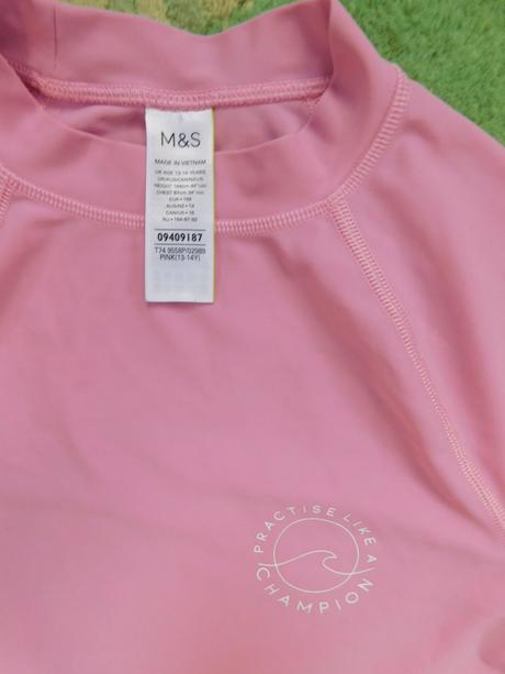 Ochranné tričko do vody marks & spencer uv 40+, marks & spencer,146