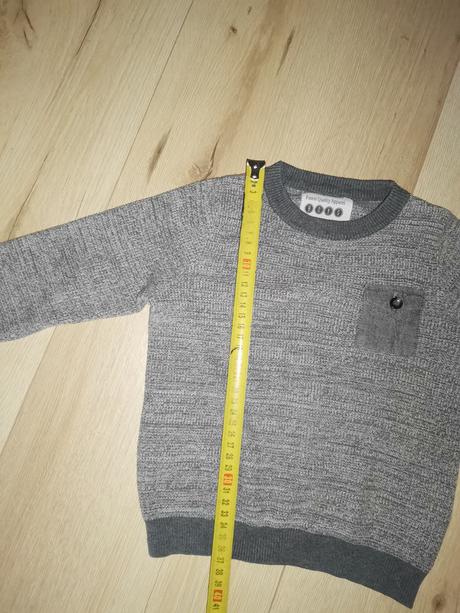 Krásny svetrík, 98