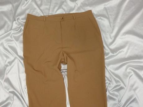 Kvalitné spoločenské nohavice, l